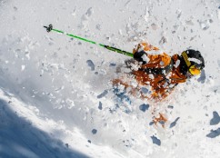 Freeride Ski Pro Roman Rohrmoser im Powder